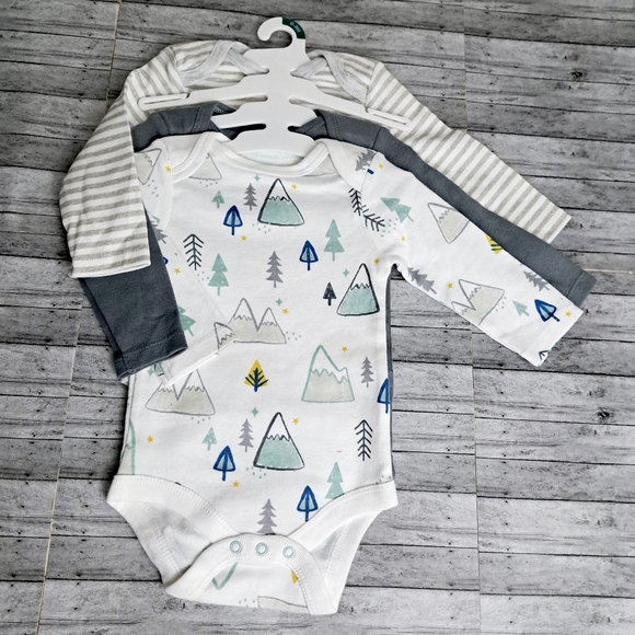 Cloud Island 3 pack Baby Long Sleeve Bodysuit Solid & Striped Partterns 0-3 M - Picture 5 of 9